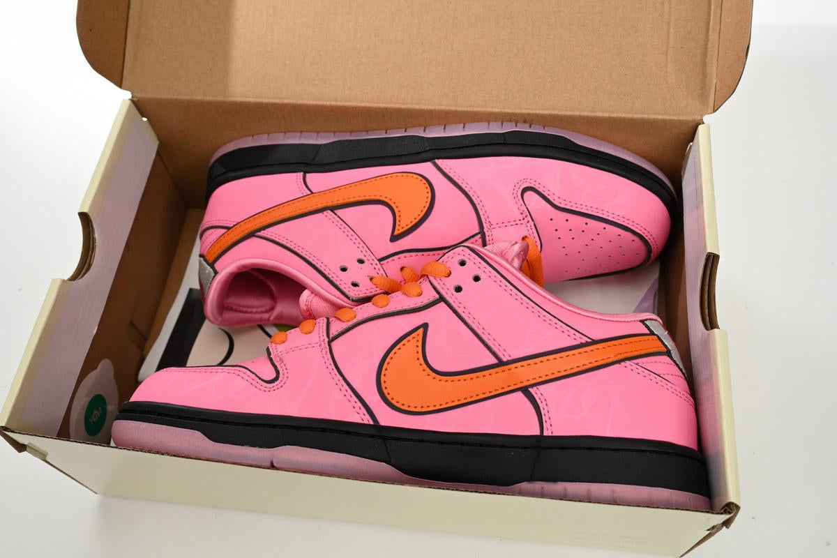 The Powerpuff Girls x Nike SB Dunk Low Blossom