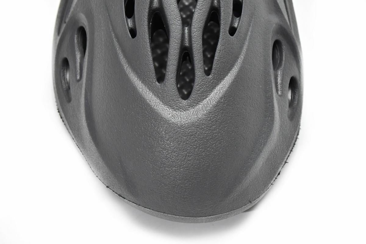 Adidas Yeezy Foam Onyx