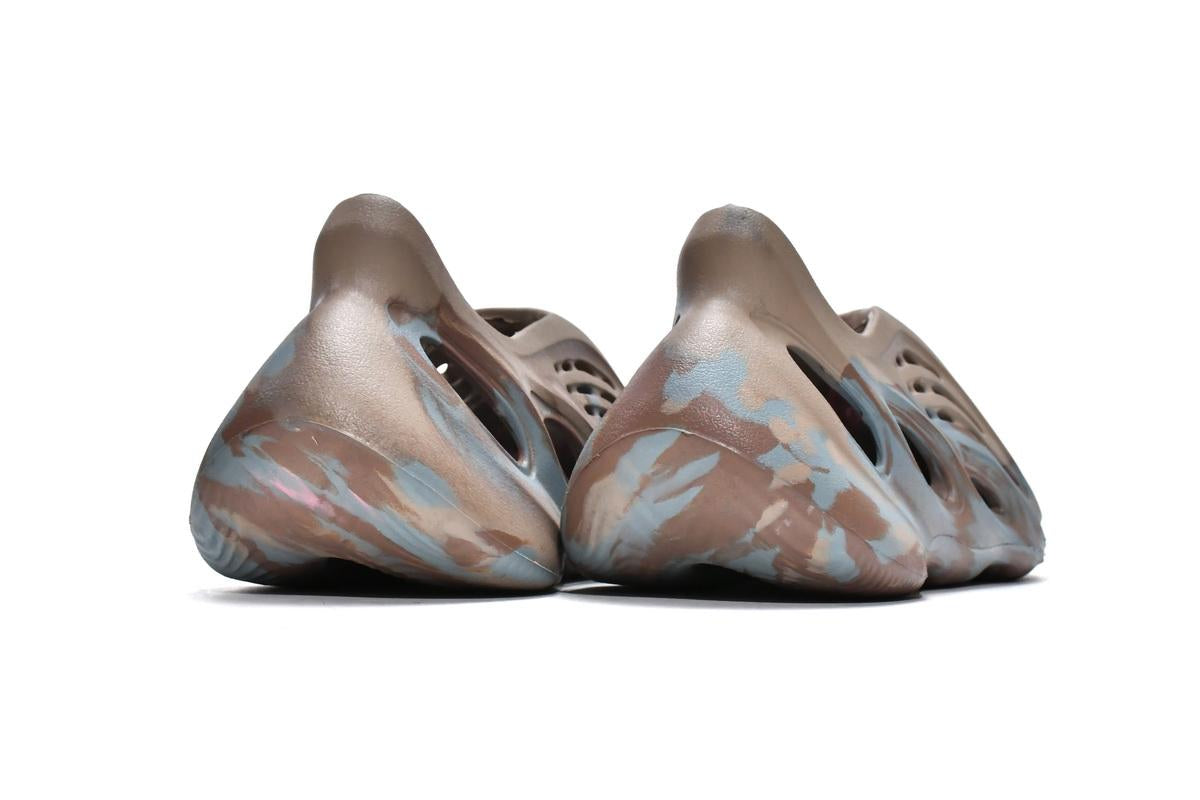 Adidas Yeezy Foam Sand Grey