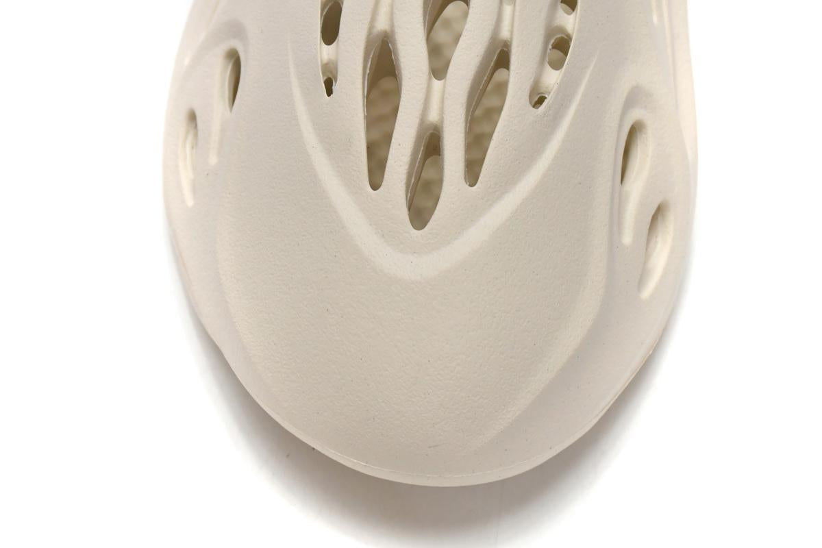 Adidas Yeezy Foam Sand