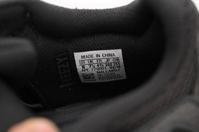 Adidas Yeezy Boost 700 Utility Black