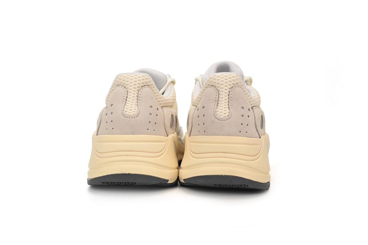 Adidas Yeezy Boost 700 Analog