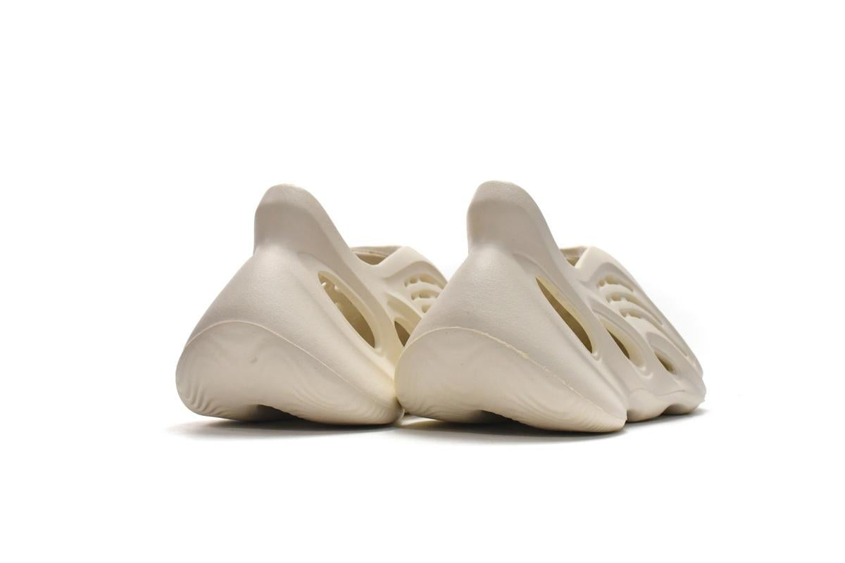 Adidas Yeezy Foam Sand