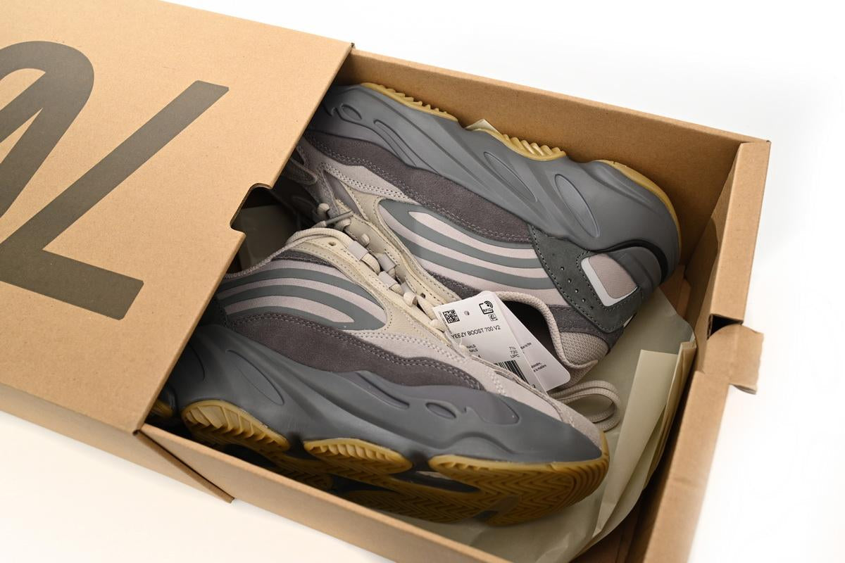 Adidas Yeezy Boost 700 Tephra