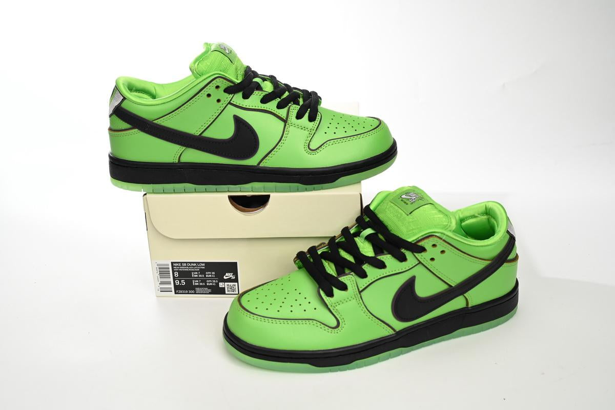 The Powerpuff Girls x Nike SB Dunk Low Buttercup