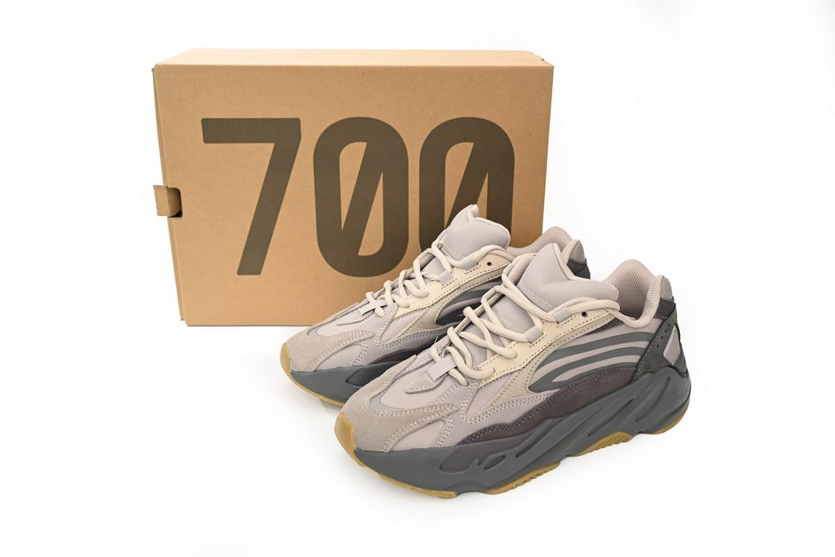 Adidas Yeezy Boost 700 Tephra