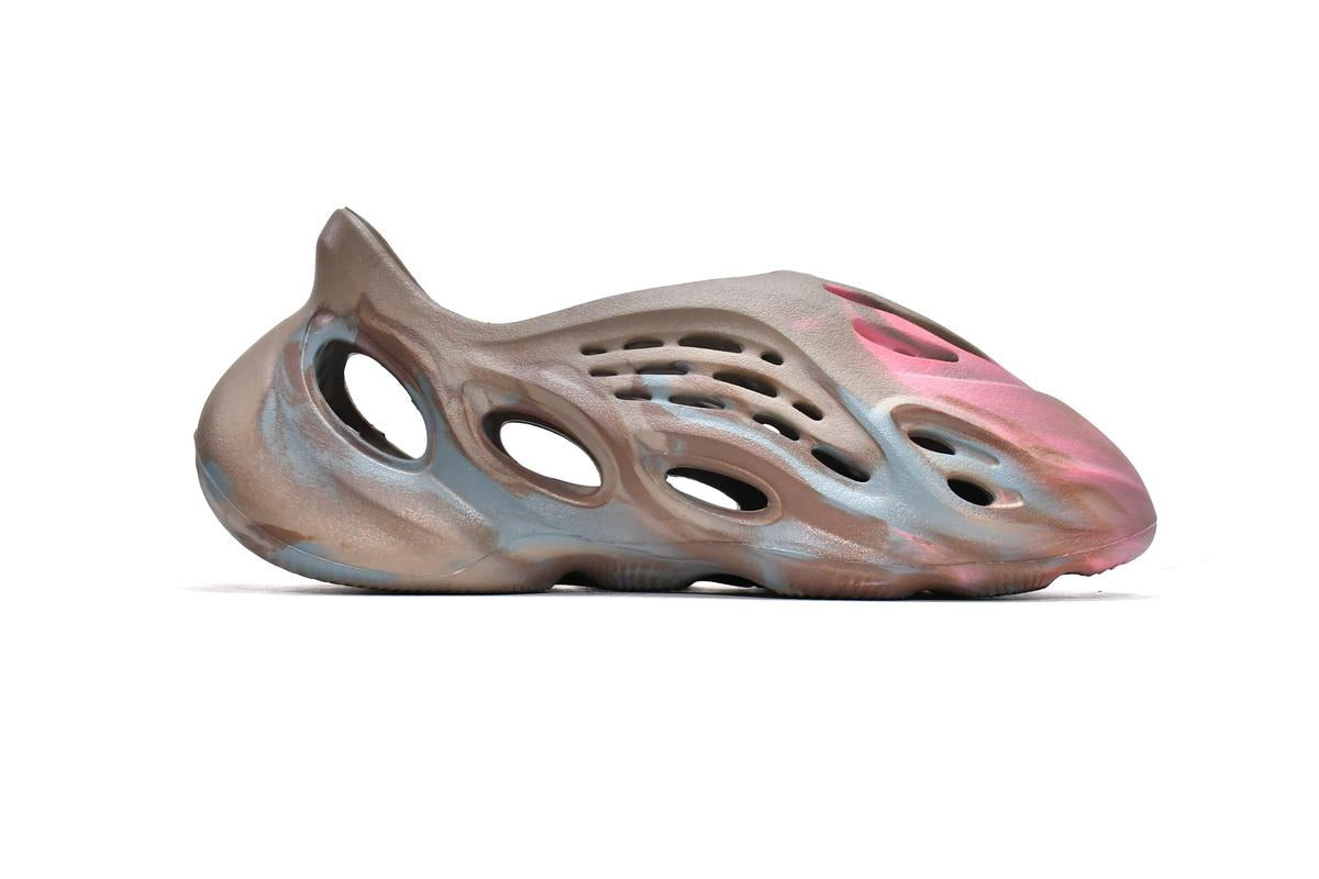 Adidas Yeezy Foam Sand Grey