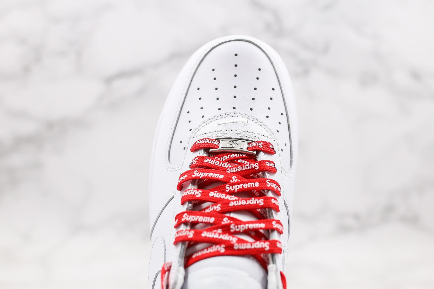 Supreme x Nike Air Force 1 Low "White" Branco