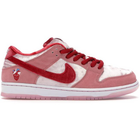 Nike SB Dunk Low Strangelove