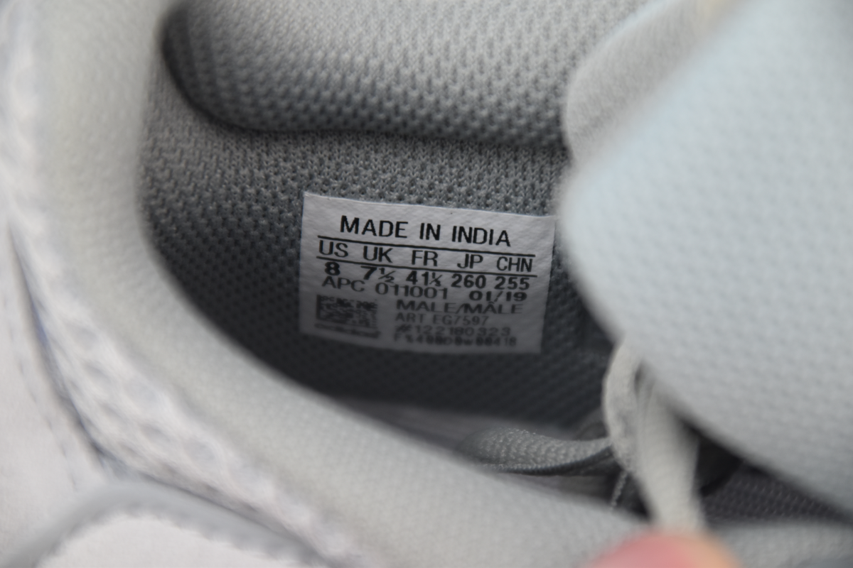 Adidas Yeezy Boost 700 Inertia