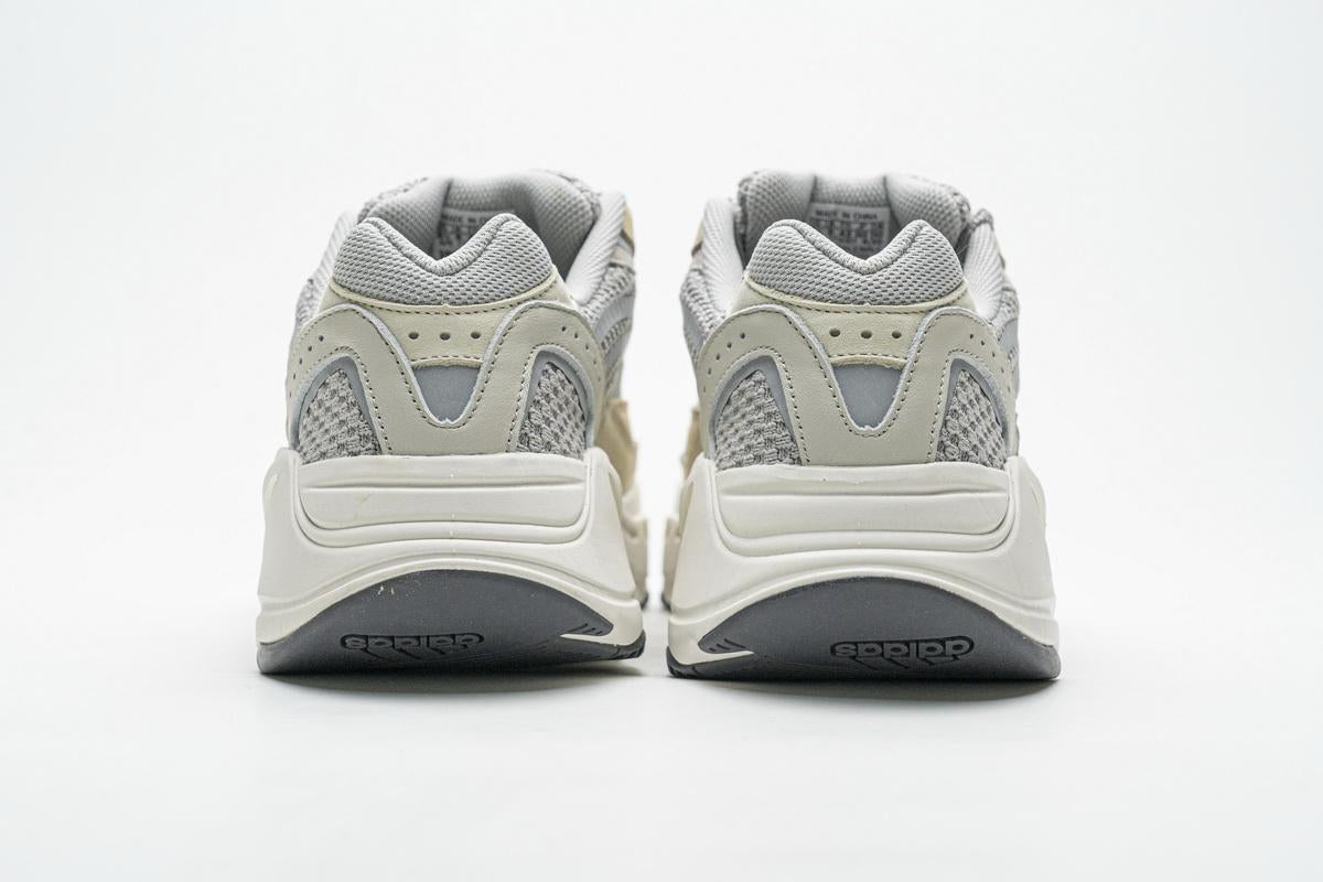 Adidas Yeezy Boost 700 V2 Cream