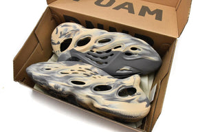 Adidas Yeezy Foam Moon Gray