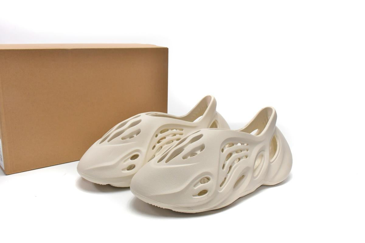 Adidas Yeezy Foam Ararat